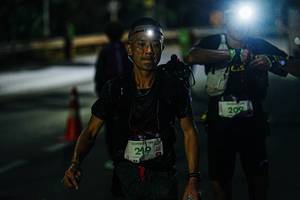 BIB: 100, 219, 209
                            <button type="button" onclick="openModal(22328792)" class="btn btn-primary btn-sm float-right btn-popup" data-toggle="modal" data-target=".modal-high-quality">
                        <i class="fas fa-shopping-cart"></i> Add to Cart
                    </button>
                                            <button type="button" onclick="isThisMe(22328792, true)" class="btn btn-success btn-sm float-right btn-popup btn-isme hidden" data-toggle="tooltip" data-placement="bottom" title="นี่คือรูปของคุณใช่ไหม คลิกที่นี่เพื่อเอาเข้าอัลบั้ม">
                        <i class="fas fa-plus"></i> Add to album
                    </button>
                    <button type="button" onclick="isThisMe(22328792, false)" class="btn btn-warning btn-sm float-right btn-popup btn-isnotme hidden">
                        <i class="fas fa-ban"></i> Remove from album
                    </button>