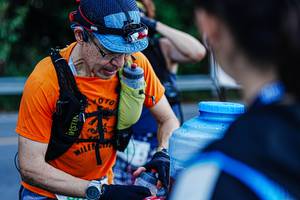 BIB: 900
                            <button type="button" onclick="openModal(22330185)" class="btn btn-primary btn-sm float-right btn-popup" data-toggle="modal" data-target=".modal-high-quality">
                        <i class="fas fa-shopping-cart"></i> Add to Cart
                    </button>
                                            <button type="button" onclick="isThisMe(22330185, true)" class="btn btn-success btn-sm float-right btn-popup btn-isme hidden" data-toggle="tooltip" data-placement="bottom" title="นี่คือรูปของคุณใช่ไหม คลิกที่นี่เพื่อเอาเข้าอัลบั้ม">
                        <i class="fas fa-plus"></i> Add to album
                    </button>
                    <button type="button" onclick="isThisMe(22330185, false)" class="btn btn-warning btn-sm float-right btn-popup btn-isnotme hidden">
                        <i class="fas fa-ban"></i> Remove from album
                    </button>