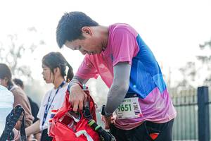 BIB: 100, 9651
                            <button type="button" onclick="openModal(22332899)" class="btn btn-primary btn-sm float-right btn-popup" data-toggle="modal" data-target=".modal-high-quality">
                        <i class="fas fa-shopping-cart"></i> Add to Cart
                    </button>
                                            <button type="button" onclick="isThisMe(22332899, true)" class="btn btn-success btn-sm float-right btn-popup btn-isme hidden" data-toggle="tooltip" data-placement="bottom" title="นี่คือรูปของคุณใช่ไหม คลิกที่นี่เพื่อเอาเข้าอัลบั้ม">
                        <i class="fas fa-plus"></i> Add to album
                    </button>
                    <button type="button" onclick="isThisMe(22332899, false)" class="btn btn-warning btn-sm float-right btn-popup btn-isnotme hidden">
                        <i class="fas fa-ban"></i> Remove from album
                    </button>