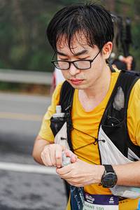 BIB: 100
                            <button type="button" onclick="openModal(22334651)" class="btn btn-primary btn-sm float-right btn-popup" data-toggle="modal" data-target=".modal-high-quality">
                        <i class="fas fa-shopping-cart"></i> Add to Cart
                    </button>
                                            <button type="button" onclick="isThisMe(22334651, true)" class="btn btn-success btn-sm float-right btn-popup btn-isme hidden" data-toggle="tooltip" data-placement="bottom" title="นี่คือรูปของคุณใช่ไหม คลิกที่นี่เพื่อเอาเข้าอัลบั้ม">
                        <i class="fas fa-plus"></i> Add to album
                    </button>
                    <button type="button" onclick="isThisMe(22334651, false)" class="btn btn-warning btn-sm float-right btn-popup btn-isnotme hidden">
                        <i class="fas fa-ban"></i> Remove from album
                    </button>