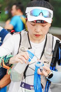 BIB: 4115
                            <button type="button" onclick="openModal(22334478)" class="btn btn-primary btn-sm float-right btn-popup" data-toggle="modal" data-target=".modal-high-quality">
                        <i class="fas fa-shopping-cart"></i> Add to Cart
                    </button>
                                            <button type="button" onclick="isThisMe(22334478, true)" class="btn btn-success btn-sm float-right btn-popup btn-isme hidden" data-toggle="tooltip" data-placement="bottom" title="นี่คือรูปของคุณใช่ไหม คลิกที่นี่เพื่อเอาเข้าอัลบั้ม">
                        <i class="fas fa-plus"></i> Add to album
                    </button>
                    <button type="button" onclick="isThisMe(22334478, false)" class="btn btn-warning btn-sm float-right btn-popup btn-isnotme hidden">
                        <i class="fas fa-ban"></i> Remove from album
                    </button>