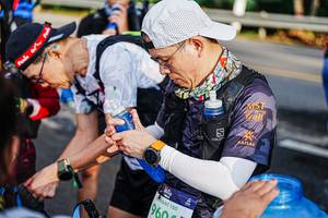 BIB: 100, 960
                            <button type="button" onclick="openModal(22333016)" class="btn btn-primary btn-sm float-right btn-popup" data-toggle="modal" data-target=".modal-high-quality">
                        <i class="fas fa-shopping-cart"></i> Add to Cart
                    </button>
                                            <button type="button" onclick="isThisMe(22333016, true)" class="btn btn-success btn-sm float-right btn-popup btn-isme hidden" data-toggle="tooltip" data-placement="bottom" title="นี่คือรูปของคุณใช่ไหม คลิกที่นี่เพื่อเอาเข้าอัลบั้ม">
                        <i class="fas fa-plus"></i> Add to album
                    </button>
                    <button type="button" onclick="isThisMe(22333016, false)" class="btn btn-warning btn-sm float-right btn-popup btn-isnotme hidden">
                        <i class="fas fa-ban"></i> Remove from album
                    </button>