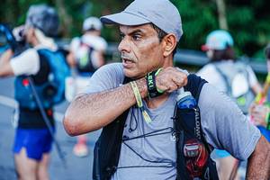 BIB: 100
                            <button type="button" onclick="openModal(22330246)" class="btn btn-primary btn-sm float-right btn-popup" data-toggle="modal" data-target=".modal-high-quality">
                        <i class="fas fa-shopping-cart"></i> Add to Cart
                    </button>
                                            <button type="button" onclick="isThisMe(22330246, true)" class="btn btn-success btn-sm float-right btn-popup btn-isme hidden" data-toggle="tooltip" data-placement="bottom" title="นี่คือรูปของคุณใช่ไหม คลิกที่นี่เพื่อเอาเข้าอัลบั้ม">
                        <i class="fas fa-plus"></i> Add to album
                    </button>
                    <button type="button" onclick="isThisMe(22330246, false)" class="btn btn-warning btn-sm float-right btn-popup btn-isnotme hidden">
                        <i class="fas fa-ban"></i> Remove from album
                    </button>