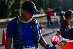 BIB: 100, 
                            <button type="button" onclick="openModal(22332151)" class="btn btn-primary btn-sm float-right btn-popup" data-toggle="modal" data-target=".modal-high-quality">
                        <i class="fas fa-shopping-cart"></i> Add to Cart
                    </button>
                                            <button type="button" onclick="isThisMe(22332151, true)" class="btn btn-success btn-sm float-right btn-popup btn-isme hidden" data-toggle="tooltip" data-placement="bottom" title="นี่คือรูปของคุณใช่ไหม คลิกที่นี่เพื่อเอาเข้าอัลบั้ม">
                        <i class="fas fa-plus"></i> Add to album
                    </button>
                    <button type="button" onclick="isThisMe(22332151, false)" class="btn btn-warning btn-sm float-right btn-popup btn-isnotme hidden">
                        <i class="fas fa-ban"></i> Remove from album
                    </button>