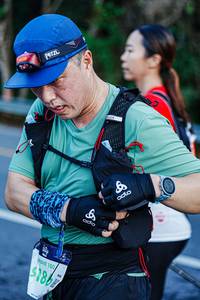 BIB: 200, 100, 186
                            <button type="button" onclick="openModal(22330558)" class="btn btn-primary btn-sm float-right btn-popup" data-toggle="modal" data-target=".modal-high-quality">
                        <i class="fas fa-shopping-cart"></i> Add to Cart
                    </button>
                                            <button type="button" onclick="isThisMe(22330558, true)" class="btn btn-success btn-sm float-right btn-popup btn-isme hidden" data-toggle="tooltip" data-placement="bottom" title="นี่คือรูปของคุณใช่ไหม คลิกที่นี่เพื่อเอาเข้าอัลบั้ม">
                        <i class="fas fa-plus"></i> Add to album
                    </button>
                    <button type="button" onclick="isThisMe(22330558, false)" class="btn btn-warning btn-sm float-right btn-popup btn-isnotme hidden">
                        <i class="fas fa-ban"></i> Remove from album
                    </button>