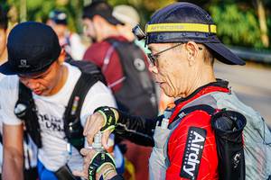 BIB: 081
                            <button type="button" onclick="openModal(22333764)" class="btn btn-primary btn-sm float-right btn-popup" data-toggle="modal" data-target=".modal-high-quality">
                        <i class="fas fa-shopping-cart"></i> Add to Cart
                    </button>
                                            <button type="button" onclick="isThisMe(22333764, true)" class="btn btn-success btn-sm float-right btn-popup btn-isme hidden" data-toggle="tooltip" data-placement="bottom" title="นี่คือรูปของคุณใช่ไหม คลิกที่นี่เพื่อเอาเข้าอัลบั้ม">
                        <i class="fas fa-plus"></i> Add to album
                    </button>
                    <button type="button" onclick="isThisMe(22333764, false)" class="btn btn-warning btn-sm float-right btn-popup btn-isnotme hidden">
                        <i class="fas fa-ban"></i> Remove from album
                    </button>