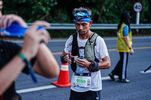 BIB: 100, 9114
                            <button type="button" onclick="openModal(22329597)" class="btn btn-primary btn-sm float-right btn-popup" data-toggle="modal" data-target=".modal-high-quality">
                        <i class="fas fa-shopping-cart"></i> Add to Cart
                    </button>
                                            <button type="button" onclick="isThisMe(22329597, true)" class="btn btn-success btn-sm float-right btn-popup btn-isme hidden" data-toggle="tooltip" data-placement="bottom" title="นี่คือรูปของคุณใช่ไหม คลิกที่นี่เพื่อเอาเข้าอัลบั้ม">
                        <i class="fas fa-plus"></i> Add to album
                    </button>
                    <button type="button" onclick="isThisMe(22329597, false)" class="btn btn-warning btn-sm float-right btn-popup btn-isnotme hidden">
                        <i class="fas fa-ban"></i> Remove from album
                    </button>