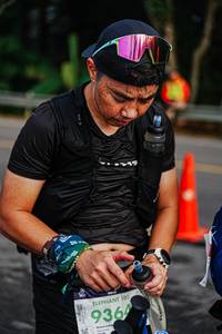 BIB: 100, 936
                            <button type="button" onclick="openModal(22334322)" class="btn btn-primary btn-sm float-right btn-popup" data-toggle="modal" data-target=".modal-high-quality">
                        <i class="fas fa-shopping-cart"></i> Add to Cart
                    </button>
                                            <button type="button" onclick="isThisMe(22334322, true)" class="btn btn-success btn-sm float-right btn-popup btn-isme hidden" data-toggle="tooltip" data-placement="bottom" title="นี่คือรูปของคุณใช่ไหม คลิกที่นี่เพื่อเอาเข้าอัลบั้ม">
                        <i class="fas fa-plus"></i> Add to album
                    </button>
                    <button type="button" onclick="isThisMe(22334322, false)" class="btn btn-warning btn-sm float-right btn-popup btn-isnotme hidden">
                        <i class="fas fa-ban"></i> Remove from album
                    </button>