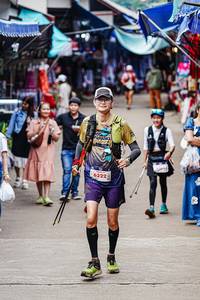 BIB: 6222
                            <button type="button" onclick="openModal(22338907)" class="btn btn-primary btn-sm float-right btn-popup" data-toggle="modal" data-target=".modal-high-quality">
                        <i class="fas fa-shopping-cart"></i> Add to Cart
                    </button>
                                            <button type="button" onclick="isThisMe(22338907, true)" class="btn btn-success btn-sm float-right btn-popup btn-isme hidden" data-toggle="tooltip" data-placement="bottom" title="นี่คือรูปของคุณใช่ไหม คลิกที่นี่เพื่อเอาเข้าอัลบั้ม">
                        <i class="fas fa-plus"></i> Add to album
                    </button>
                    <button type="button" onclick="isThisMe(22338907, false)" class="btn btn-warning btn-sm float-right btn-popup btn-isnotme hidden">
                        <i class="fas fa-ban"></i> Remove from album
                    </button>