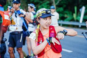 BIB: 319
                            <button type="button" onclick="openModal(22330406)" class="btn btn-primary btn-sm float-right btn-popup" data-toggle="modal" data-target=".modal-high-quality">
                        <i class="fas fa-shopping-cart"></i> Add to Cart
                    </button>
                                            <button type="button" onclick="isThisMe(22330406, true)" class="btn btn-success btn-sm float-right btn-popup btn-isme hidden" data-toggle="tooltip" data-placement="bottom" title="นี่คือรูปของคุณใช่ไหม คลิกที่นี่เพื่อเอาเข้าอัลบั้ม">
                        <i class="fas fa-plus"></i> Add to album
                    </button>
                    <button type="button" onclick="isThisMe(22330406, false)" class="btn btn-warning btn-sm float-right btn-popup btn-isnotme hidden">
                        <i class="fas fa-ban"></i> Remove from album
                    </button>