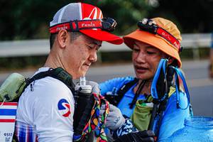 BIB: 9512, 108, 290
                            <button type="button" onclick="openModal(22332759)" class="btn btn-primary btn-sm float-right btn-popup" data-toggle="modal" data-target=".modal-high-quality">
                        <i class="fas fa-shopping-cart"></i> Add to Cart
                    </button>
                                            <button type="button" onclick="isThisMe(22332759, true)" class="btn btn-success btn-sm float-right btn-popup btn-isme hidden" data-toggle="tooltip" data-placement="bottom" title="นี่คือรูปของคุณใช่ไหม คลิกที่นี่เพื่อเอาเข้าอัลบั้ม">
                        <i class="fas fa-plus"></i> Add to album
                    </button>
                    <button type="button" onclick="isThisMe(22332759, false)" class="btn btn-warning btn-sm float-right btn-popup btn-isnotme hidden">
                        <i class="fas fa-ban"></i> Remove from album
                    </button>