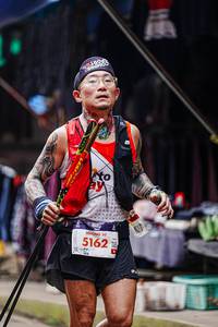 BIB: 5162
                            <button type="button" onclick="openModal(22335028)" class="btn btn-primary btn-sm float-right btn-popup" data-toggle="modal" data-target=".modal-high-quality">
                        <i class="fas fa-shopping-cart"></i> Add to Cart
                    </button>
                                            <button type="button" onclick="isThisMe(22335028, true)" class="btn btn-success btn-sm float-right btn-popup btn-isme hidden" data-toggle="tooltip" data-placement="bottom" title="นี่คือรูปของคุณใช่ไหม คลิกที่นี่เพื่อเอาเข้าอัลบั้ม">
                        <i class="fas fa-plus"></i> Add to album
                    </button>
                    <button type="button" onclick="isThisMe(22335028, false)" class="btn btn-warning btn-sm float-right btn-popup btn-isnotme hidden">
                        <i class="fas fa-ban"></i> Remove from album
                    </button>