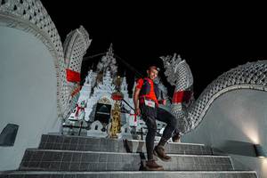 BIB: 
                            <button type="button" onclick="openModal(22573612)" class="btn btn-primary btn-sm float-right btn-popup" data-toggle="modal" data-target=".modal-high-quality">
                        <i class="fas fa-shopping-cart"></i> Add to Cart
                    </button>
                                            <button type="button" onclick="isThisMe(22573612, true)" class="btn btn-success btn-sm float-right btn-popup btn-isme hidden" data-toggle="tooltip" data-placement="bottom" title="นี่คือรูปของคุณใช่ไหม คลิกที่นี่เพื่อเอาเข้าอัลบั้ม">
                        <i class="fas fa-plus"></i> Add to album
                    </button>
                    <button type="button" onclick="isThisMe(22573612, false)" class="btn btn-warning btn-sm float-right btn-popup btn-isnotme hidden">
                        <i class="fas fa-ban"></i> Remove from album
                    </button>