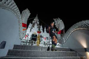 BIB: 
                            <button type="button" onclick="openModal(22578752)" class="btn btn-primary btn-sm float-right btn-popup" data-toggle="modal" data-target=".modal-high-quality">
                        <i class="fas fa-shopping-cart"></i> Add to Cart
                    </button>
                                            <button type="button" onclick="isThisMe(22578752, true)" class="btn btn-success btn-sm float-right btn-popup btn-isme hidden" data-toggle="tooltip" data-placement="bottom" title="นี่คือรูปของคุณใช่ไหม คลิกที่นี่เพื่อเอาเข้าอัลบั้ม">
                        <i class="fas fa-plus"></i> Add to album
                    </button>
                    <button type="button" onclick="isThisMe(22578752, false)" class="btn btn-warning btn-sm float-right btn-popup btn-isnotme hidden">
                        <i class="fas fa-ban"></i> Remove from album
                    </button>