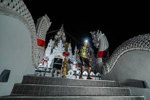 BIB: 
                            <button type="button" onclick="openModal(22572219)" class="btn btn-primary btn-sm float-right btn-popup" data-toggle="modal" data-target=".modal-high-quality">
                        <i class="fas fa-shopping-cart"></i> Add to Cart
                    </button>
                                            <button type="button" onclick="isThisMe(22572219, true)" class="btn btn-success btn-sm float-right btn-popup btn-isme hidden" data-toggle="tooltip" data-placement="bottom" title="นี่คือรูปของคุณใช่ไหม คลิกที่นี่เพื่อเอาเข้าอัลบั้ม">
                        <i class="fas fa-plus"></i> Add to album
                    </button>
                    <button type="button" onclick="isThisMe(22572219, false)" class="btn btn-warning btn-sm float-right btn-popup btn-isnotme hidden">
                        <i class="fas fa-ban"></i> Remove from album
                    </button>