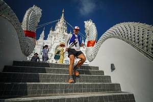 BIB: 
                            <button type="button" onclick="openModal(22588394)" class="btn btn-primary btn-sm float-right btn-popup" data-toggle="modal" data-target=".modal-high-quality">
                        <i class="fas fa-shopping-cart"></i> Add to Cart
                    </button>
                                            <button type="button" onclick="isThisMe(22588394, true)" class="btn btn-success btn-sm float-right btn-popup btn-isme hidden" data-toggle="tooltip" data-placement="bottom" title="นี่คือรูปของคุณใช่ไหม คลิกที่นี่เพื่อเอาเข้าอัลบั้ม">
                        <i class="fas fa-plus"></i> Add to album
                    </button>
                    <button type="button" onclick="isThisMe(22588394, false)" class="btn btn-warning btn-sm float-right btn-popup btn-isnotme hidden">
                        <i class="fas fa-ban"></i> Remove from album
                    </button>