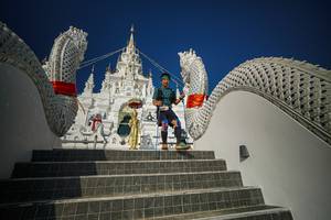 BIB: 
                            <button type="button" onclick="openModal(22585219)" class="btn btn-primary btn-sm float-right btn-popup" data-toggle="modal" data-target=".modal-high-quality">
                        <i class="fas fa-shopping-cart"></i> Add to Cart
                    </button>
                                            <button type="button" onclick="isThisMe(22585219, true)" class="btn btn-success btn-sm float-right btn-popup btn-isme hidden" data-toggle="tooltip" data-placement="bottom" title="นี่คือรูปของคุณใช่ไหม คลิกที่นี่เพื่อเอาเข้าอัลบั้ม">
                        <i class="fas fa-plus"></i> Add to album
                    </button>
                    <button type="button" onclick="isThisMe(22585219, false)" class="btn btn-warning btn-sm float-right btn-popup btn-isnotme hidden">
                        <i class="fas fa-ban"></i> Remove from album
                    </button>