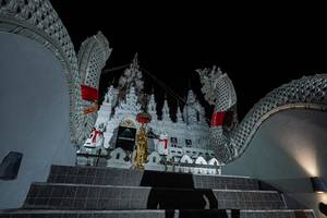 BIB: 
                            <button type="button" onclick="openModal(22579851)" class="btn btn-primary btn-sm float-right btn-popup" data-toggle="modal" data-target=".modal-high-quality">
                        <i class="fas fa-shopping-cart"></i> Add to Cart
                    </button>
                                            <button type="button" onclick="isThisMe(22579851, true)" class="btn btn-success btn-sm float-right btn-popup btn-isme hidden" data-toggle="tooltip" data-placement="bottom" title="นี่คือรูปของคุณใช่ไหม คลิกที่นี่เพื่อเอาเข้าอัลบั้ม">
                        <i class="fas fa-plus"></i> Add to album
                    </button>
                    <button type="button" onclick="isThisMe(22579851, false)" class="btn btn-warning btn-sm float-right btn-popup btn-isnotme hidden">
                        <i class="fas fa-ban"></i> Remove from album
                    </button>