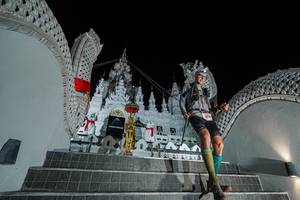 BIB: 800
                            <button type="button" onclick="openModal(22577515)" class="btn btn-primary btn-sm float-right btn-popup" data-toggle="modal" data-target=".modal-high-quality">
                        <i class="fas fa-shopping-cart"></i> Add to Cart
                    </button>
                                            <button type="button" onclick="isThisMe(22577515, true)" class="btn btn-success btn-sm float-right btn-popup btn-isme hidden" data-toggle="tooltip" data-placement="bottom" title="นี่คือรูปของคุณใช่ไหม คลิกที่นี่เพื่อเอาเข้าอัลบั้ม">
                        <i class="fas fa-plus"></i> Add to album
                    </button>
                    <button type="button" onclick="isThisMe(22577515, false)" class="btn btn-warning btn-sm float-right btn-popup btn-isnotme hidden">
                        <i class="fas fa-ban"></i> Remove from album
                    </button>