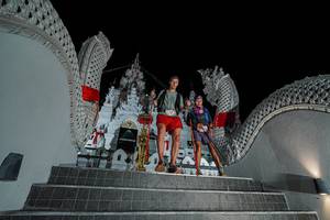 BIB: 1100
                            <button type="button" onclick="openModal(22575983)" class="btn btn-primary btn-sm float-right btn-popup" data-toggle="modal" data-target=".modal-high-quality">
                        <i class="fas fa-shopping-cart"></i> Add to Cart
                    </button>
                                            <button type="button" onclick="isThisMe(22575983, true)" class="btn btn-success btn-sm float-right btn-popup btn-isme hidden" data-toggle="tooltip" data-placement="bottom" title="นี่คือรูปของคุณใช่ไหม คลิกที่นี่เพื่อเอาเข้าอัลบั้ม">
                        <i class="fas fa-plus"></i> Add to album
                    </button>
                    <button type="button" onclick="isThisMe(22575983, false)" class="btn btn-warning btn-sm float-right btn-popup btn-isnotme hidden">
                        <i class="fas fa-ban"></i> Remove from album
                    </button>