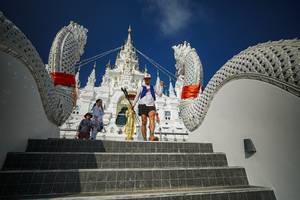 BIB: 
                            <button type="button" onclick="openModal(22588366)" class="btn btn-primary btn-sm float-right btn-popup" data-toggle="modal" data-target=".modal-high-quality">
                        <i class="fas fa-shopping-cart"></i> Add to Cart
                    </button>
                                            <button type="button" onclick="isThisMe(22588366, true)" class="btn btn-success btn-sm float-right btn-popup btn-isme hidden" data-toggle="tooltip" data-placement="bottom" title="นี่คือรูปของคุณใช่ไหม คลิกที่นี่เพื่อเอาเข้าอัลบั้ม">
                        <i class="fas fa-plus"></i> Add to album
                    </button>
                    <button type="button" onclick="isThisMe(22588366, false)" class="btn btn-warning btn-sm float-right btn-popup btn-isnotme hidden">
                        <i class="fas fa-ban"></i> Remove from album
                    </button>