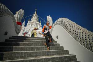 BIB: 
                            <button type="button" onclick="openModal(22586277)" class="btn btn-primary btn-sm float-right btn-popup" data-toggle="modal" data-target=".modal-high-quality">
                        <i class="fas fa-shopping-cart"></i> Add to Cart
                    </button>
                                            <button type="button" onclick="isThisMe(22586277, true)" class="btn btn-success btn-sm float-right btn-popup btn-isme hidden" data-toggle="tooltip" data-placement="bottom" title="นี่คือรูปของคุณใช่ไหม คลิกที่นี่เพื่อเอาเข้าอัลบั้ม">
                        <i class="fas fa-plus"></i> Add to album
                    </button>
                    <button type="button" onclick="isThisMe(22586277, false)" class="btn btn-warning btn-sm float-right btn-popup btn-isnotme hidden">
                        <i class="fas fa-ban"></i> Remove from album
                    </button>