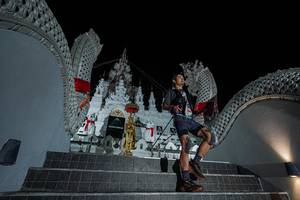 BIB: 
                            <button type="button" onclick="openModal(22580006)" class="btn btn-primary btn-sm float-right btn-popup" data-toggle="modal" data-target=".modal-high-quality">
                        <i class="fas fa-shopping-cart"></i> Add to Cart
                    </button>
                                            <button type="button" onclick="isThisMe(22580006, true)" class="btn btn-success btn-sm float-right btn-popup btn-isme hidden" data-toggle="tooltip" data-placement="bottom" title="นี่คือรูปของคุณใช่ไหม คลิกที่นี่เพื่อเอาเข้าอัลบั้ม">
                        <i class="fas fa-plus"></i> Add to album
                    </button>
                    <button type="button" onclick="isThisMe(22580006, false)" class="btn btn-warning btn-sm float-right btn-popup btn-isnotme hidden">
                        <i class="fas fa-ban"></i> Remove from album
                    </button>