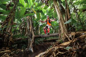 BIB: 
                            <button type="button" onclick="openModal(22384964)" class="btn btn-primary btn-sm float-right btn-popup" data-toggle="modal" data-target=".modal-high-quality">
                        <i class="fas fa-shopping-cart"></i> Add to Cart
                    </button>
                                            <button type="button" onclick="isThisMe(22384964, true)" class="btn btn-success btn-sm float-right btn-popup btn-isme hidden" data-toggle="tooltip" data-placement="bottom" title="นี่คือรูปของคุณใช่ไหม คลิกที่นี่เพื่อเอาเข้าอัลบั้ม">
                        <i class="fas fa-plus"></i> Add to album
                    </button>
                    <button type="button" onclick="isThisMe(22384964, false)" class="btn btn-warning btn-sm float-right btn-popup btn-isnotme hidden">
                        <i class="fas fa-ban"></i> Remove from album
                    </button>