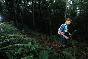 BIB: 1800
                            <button type="button" onclick="openModal(22451964)" class="btn btn-primary btn-sm float-right btn-popup" data-toggle="modal" data-target=".modal-high-quality">
                        <i class="fas fa-shopping-cart"></i> Add to Cart
                    </button>
                                            <button type="button" onclick="isThisMe(22451964, true)" class="btn btn-success btn-sm float-right btn-popup btn-isme hidden" data-toggle="tooltip" data-placement="bottom" title="นี่คือรูปของคุณใช่ไหม คลิกที่นี่เพื่อเอาเข้าอัลบั้ม">
                        <i class="fas fa-plus"></i> Add to album
                    </button>
                    <button type="button" onclick="isThisMe(22451964, false)" class="btn btn-warning btn-sm float-right btn-popup btn-isnotme hidden">
                        <i class="fas fa-ban"></i> Remove from album
                    </button>