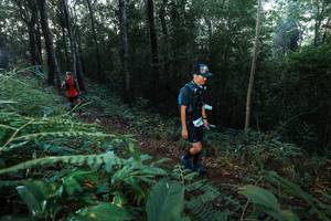 BIB: 
                            <button type="button" onclick="openModal(22466068)" class="btn btn-primary btn-sm float-right btn-popup" data-toggle="modal" data-target=".modal-high-quality">
                        <i class="fas fa-shopping-cart"></i> Add to Cart
                    </button>
                                            <button type="button" onclick="isThisMe(22466068, true)" class="btn btn-success btn-sm float-right btn-popup btn-isme hidden" data-toggle="tooltip" data-placement="bottom" title="นี่คือรูปของคุณใช่ไหม คลิกที่นี่เพื่อเอาเข้าอัลบั้ม">
                        <i class="fas fa-plus"></i> Add to album
                    </button>
                    <button type="button" onclick="isThisMe(22466068, false)" class="btn btn-warning btn-sm float-right btn-popup btn-isnotme hidden">
                        <i class="fas fa-ban"></i> Remove from album
                    </button>