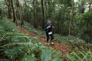 BIB: 
                            <button type="button" onclick="openModal(22584395)" class="btn btn-primary btn-sm float-right btn-popup" data-toggle="modal" data-target=".modal-high-quality">
                        <i class="fas fa-shopping-cart"></i> Add to Cart
                    </button>
                                            <button type="button" onclick="isThisMe(22584395, true)" class="btn btn-success btn-sm float-right btn-popup btn-isme hidden" data-toggle="tooltip" data-placement="bottom" title="นี่คือรูปของคุณใช่ไหม คลิกที่นี่เพื่อเอาเข้าอัลบั้ม">
                        <i class="fas fa-plus"></i> Add to album
                    </button>
                    <button type="button" onclick="isThisMe(22584395, false)" class="btn btn-warning btn-sm float-right btn-popup btn-isnotme hidden">
                        <i class="fas fa-ban"></i> Remove from album
                    </button>