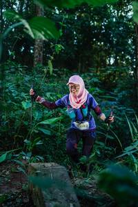 BIB: 23182
                            <button type="button" onclick="openModal(22667828)" class="btn btn-primary btn-sm float-right btn-popup" data-toggle="modal" data-target=".modal-high-quality">
                        <i class="fas fa-shopping-cart"></i> Add to Cart
                    </button>
                                            <button type="button" onclick="isThisMe(22667828, true)" class="btn btn-success btn-sm float-right btn-popup btn-isme hidden" data-toggle="tooltip" data-placement="bottom" title="นี่คือรูปของคุณใช่ไหม คลิกที่นี่เพื่อเอาเข้าอัลบั้ม">
                        <i class="fas fa-plus"></i> Add to album
                    </button>
                    <button type="button" onclick="isThisMe(22667828, false)" class="btn btn-warning btn-sm float-right btn-popup btn-isnotme hidden">
                        <i class="fas fa-ban"></i> Remove from album
                    </button>