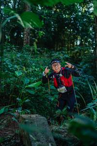 BIB: 2406
                            <button type="button" onclick="openModal(22669883)" class="btn btn-primary btn-sm float-right btn-popup" data-toggle="modal" data-target=".modal-high-quality">
                        <i class="fas fa-shopping-cart"></i> Add to Cart
                    </button>
                                            <button type="button" onclick="isThisMe(22669883, true)" class="btn btn-success btn-sm float-right btn-popup btn-isme hidden" data-toggle="tooltip" data-placement="bottom" title="นี่คือรูปของคุณใช่ไหม คลิกที่นี่เพื่อเอาเข้าอัลบั้ม">
                        <i class="fas fa-plus"></i> Add to album
                    </button>
                    <button type="button" onclick="isThisMe(22669883, false)" class="btn btn-warning btn-sm float-right btn-popup btn-isnotme hidden">
                        <i class="fas fa-ban"></i> Remove from album
                    </button>