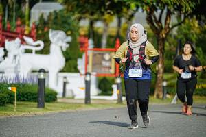 BIB: 1267
                            <button type="button" onclick="openModal(22768411)" class="btn btn-primary btn-sm float-right btn-popup" data-toggle="modal" data-target=".modal-high-quality">
                        <i class="fas fa-shopping-cart"></i> Add to Cart
                    </button>
                                            <button type="button" onclick="isThisMe(22768411, true)" class="btn btn-success btn-sm float-right btn-popup btn-isme hidden" data-toggle="tooltip" data-placement="bottom" title="นี่คือรูปของคุณใช่ไหม คลิกที่นี่เพื่อเอาเข้าอัลบั้ม">
                        <i class="fas fa-plus"></i> Add to album
                    </button>
                    <button type="button" onclick="isThisMe(22768411, false)" class="btn btn-warning btn-sm float-right btn-popup btn-isnotme hidden">
                        <i class="fas fa-ban"></i> Remove from album
                    </button>