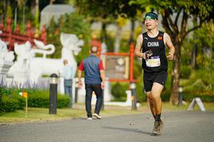 BIB: 32941
                            <button type="button" onclick="openModal(22768381)" class="btn btn-primary btn-sm float-right btn-popup" data-toggle="modal" data-target=".modal-high-quality">
                        <i class="fas fa-shopping-cart"></i> Add to Cart
                    </button>
                                            <button type="button" onclick="isThisMe(22768381, true)" class="btn btn-success btn-sm float-right btn-popup btn-isme hidden" data-toggle="tooltip" data-placement="bottom" title="นี่คือรูปของคุณใช่ไหม คลิกที่นี่เพื่อเอาเข้าอัลบั้ม">
                        <i class="fas fa-plus"></i> Add to album
                    </button>
                    <button type="button" onclick="isThisMe(22768381, false)" class="btn btn-warning btn-sm float-right btn-popup btn-isnotme hidden">
                        <i class="fas fa-ban"></i> Remove from album
                    </button>