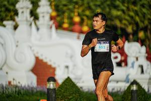 BIB: 802, 139
                            <button type="button" onclick="openModal(22770505)" class="btn btn-primary btn-sm float-right btn-popup" data-toggle="modal" data-target=".modal-high-quality">
                        <i class="fas fa-shopping-cart"></i> Add to Cart
                    </button>
                                            <button type="button" onclick="isThisMe(22770505, true)" class="btn btn-success btn-sm float-right btn-popup btn-isme hidden" data-toggle="tooltip" data-placement="bottom" title="นี่คือรูปของคุณใช่ไหม คลิกที่นี่เพื่อเอาเข้าอัลบั้ม">
                        <i class="fas fa-plus"></i> Add to album
                    </button>
                    <button type="button" onclick="isThisMe(22770505, false)" class="btn btn-warning btn-sm float-right btn-popup btn-isnotme hidden">
                        <i class="fas fa-ban"></i> Remove from album
                    </button>