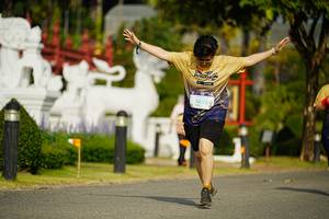 BIB: 1470
                            <button type="button" onclick="openModal(22768449)" class="btn btn-primary btn-sm float-right btn-popup" data-toggle="modal" data-target=".modal-high-quality">
                        <i class="fas fa-shopping-cart"></i> Add to Cart
                    </button>
                                            <button type="button" onclick="isThisMe(22768449, true)" class="btn btn-success btn-sm float-right btn-popup btn-isme hidden" data-toggle="tooltip" data-placement="bottom" title="นี่คือรูปของคุณใช่ไหม คลิกที่นี่เพื่อเอาเข้าอัลบั้ม">
                        <i class="fas fa-plus"></i> Add to album
                    </button>
                    <button type="button" onclick="isThisMe(22768449, false)" class="btn btn-warning btn-sm float-right btn-popup btn-isnotme hidden">
                        <i class="fas fa-ban"></i> Remove from album
                    </button>