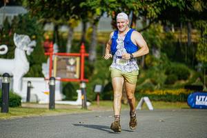 BIB: 2789, 
                            <button type="button" onclick="openModal(22768423)" class="btn btn-primary btn-sm float-right btn-popup" data-toggle="modal" data-target=".modal-high-quality">
                        <i class="fas fa-shopping-cart"></i> Add to Cart
                    </button>
                                            <button type="button" onclick="isThisMe(22768423, true)" class="btn btn-success btn-sm float-right btn-popup btn-isme hidden" data-toggle="tooltip" data-placement="bottom" title="นี่คือรูปของคุณใช่ไหม คลิกที่นี่เพื่อเอาเข้าอัลบั้ม">
                        <i class="fas fa-plus"></i> Add to album
                    </button>
                    <button type="button" onclick="isThisMe(22768423, false)" class="btn btn-warning btn-sm float-right btn-popup btn-isnotme hidden">
                        <i class="fas fa-ban"></i> Remove from album
                    </button>