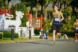 BIB: 1003
                            <button type="button" onclick="openModal(22770550)" class="btn btn-primary btn-sm float-right btn-popup" data-toggle="modal" data-target=".modal-high-quality">
                        <i class="fas fa-shopping-cart"></i> Add to Cart
                    </button>
                                            <button type="button" onclick="isThisMe(22770550, true)" class="btn btn-success btn-sm float-right btn-popup btn-isme hidden" data-toggle="tooltip" data-placement="bottom" title="นี่คือรูปของคุณใช่ไหม คลิกที่นี่เพื่อเอาเข้าอัลบั้ม">
                        <i class="fas fa-plus"></i> Add to album
                    </button>
                    <button type="button" onclick="isThisMe(22770550, false)" class="btn btn-warning btn-sm float-right btn-popup btn-isnotme hidden">
                        <i class="fas fa-ban"></i> Remove from album
                    </button>