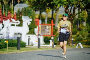 BIB: 1352
                            <button type="button" onclick="openModal(22768027)" class="btn btn-primary btn-sm float-right btn-popup" data-toggle="modal" data-target=".modal-high-quality">
                        <i class="fas fa-shopping-cart"></i> Add to Cart
                    </button>
                                            <button type="button" onclick="isThisMe(22768027, true)" class="btn btn-success btn-sm float-right btn-popup btn-isme hidden" data-toggle="tooltip" data-placement="bottom" title="นี่คือรูปของคุณใช่ไหม คลิกที่นี่เพื่อเอาเข้าอัลบั้ม">
                        <i class="fas fa-plus"></i> Add to album
                    </button>
                    <button type="button" onclick="isThisMe(22768027, false)" class="btn btn-warning btn-sm float-right btn-popup btn-isnotme hidden">
                        <i class="fas fa-ban"></i> Remove from album
                    </button>