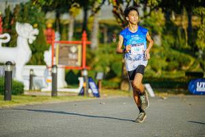 BIB: 1169
                            <button type="button" onclick="openModal(22770528)" class="btn btn-primary btn-sm float-right btn-popup" data-toggle="modal" data-target=".modal-high-quality">
                        <i class="fas fa-shopping-cart"></i> Add to Cart
                    </button>
                                            <button type="button" onclick="isThisMe(22770528, true)" class="btn btn-success btn-sm float-right btn-popup btn-isme hidden" data-toggle="tooltip" data-placement="bottom" title="นี่คือรูปของคุณใช่ไหม คลิกที่นี่เพื่อเอาเข้าอัลบั้ม">
                        <i class="fas fa-plus"></i> Add to album
                    </button>
                    <button type="button" onclick="isThisMe(22770528, false)" class="btn btn-warning btn-sm float-right btn-popup btn-isnotme hidden">
                        <i class="fas fa-ban"></i> Remove from album
                    </button>