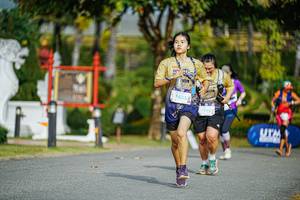 BIB: 1435, 1292
                            <button type="button" onclick="openModal(22768350)" class="btn btn-primary btn-sm float-right btn-popup" data-toggle="modal" data-target=".modal-high-quality">
                        <i class="fas fa-shopping-cart"></i> Add to Cart
                    </button>
                                            <button type="button" onclick="isThisMe(22768350, true)" class="btn btn-success btn-sm float-right btn-popup btn-isme hidden" data-toggle="tooltip" data-placement="bottom" title="นี่คือรูปของคุณใช่ไหม คลิกที่นี่เพื่อเอาเข้าอัลบั้ม">
                        <i class="fas fa-plus"></i> Add to album
                    </button>
                    <button type="button" onclick="isThisMe(22768350, false)" class="btn btn-warning btn-sm float-right btn-popup btn-isnotme hidden">
                        <i class="fas fa-ban"></i> Remove from album
                    </button>