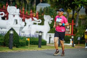 BIB: 610, 1111
                            <button type="button" onclick="openModal(22768301)" class="btn btn-primary btn-sm float-right btn-popup" data-toggle="modal" data-target=".modal-high-quality">
                        <i class="fas fa-shopping-cart"></i> Add to Cart
                    </button>
                                            <button type="button" onclick="isThisMe(22768301, true)" class="btn btn-success btn-sm float-right btn-popup btn-isme hidden" data-toggle="tooltip" data-placement="bottom" title="นี่คือรูปของคุณใช่ไหม คลิกที่นี่เพื่อเอาเข้าอัลบั้ม">
                        <i class="fas fa-plus"></i> Add to album
                    </button>
                    <button type="button" onclick="isThisMe(22768301, false)" class="btn btn-warning btn-sm float-right btn-popup btn-isnotme hidden">
                        <i class="fas fa-ban"></i> Remove from album
                    </button>