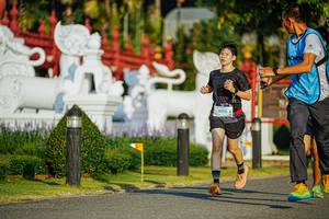 BIB: 905
                            <button type="button" onclick="openModal(22770464)" class="btn btn-primary btn-sm float-right btn-popup" data-toggle="modal" data-target=".modal-high-quality">
                        <i class="fas fa-shopping-cart"></i> Add to Cart
                    </button>
                                            <button type="button" onclick="isThisMe(22770464, true)" class="btn btn-success btn-sm float-right btn-popup btn-isme hidden" data-toggle="tooltip" data-placement="bottom" title="นี่คือรูปของคุณใช่ไหม คลิกที่นี่เพื่อเอาเข้าอัลบั้ม">
                        <i class="fas fa-plus"></i> Add to album
                    </button>
                    <button type="button" onclick="isThisMe(22770464, false)" class="btn btn-warning btn-sm float-right btn-popup btn-isnotme hidden">
                        <i class="fas fa-ban"></i> Remove from album
                    </button>