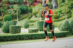 BIB: 1615
                            <button type="button" onclick="openModal(22776091)" class="btn btn-primary btn-sm float-right btn-popup" data-toggle="modal" data-target=".modal-high-quality">
                        <i class="fas fa-shopping-cart"></i> Add to Cart
                    </button>
                                            <button type="button" onclick="isThisMe(22776091, true)" class="btn btn-success btn-sm float-right btn-popup btn-isme hidden" data-toggle="tooltip" data-placement="bottom" title="นี่คือรูปของคุณใช่ไหม คลิกที่นี่เพื่อเอาเข้าอัลบั้ม">
                        <i class="fas fa-plus"></i> Add to album
                    </button>
                    <button type="button" onclick="isThisMe(22776091, false)" class="btn btn-warning btn-sm float-right btn-popup btn-isnotme hidden">
                        <i class="fas fa-ban"></i> Remove from album
                    </button>