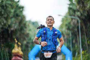 BIB: 5321
                            <button type="button" onclick="openModal(22779786)" class="btn btn-primary btn-sm float-right btn-popup" data-toggle="modal" data-target=".modal-high-quality">
                        <i class="fas fa-shopping-cart"></i> Add to Cart
                    </button>
                                            <button type="button" onclick="isThisMe(22779786, true)" class="btn btn-success btn-sm float-right btn-popup btn-isme hidden" data-toggle="tooltip" data-placement="bottom" title="นี่คือรูปของคุณใช่ไหม คลิกที่นี่เพื่อเอาเข้าอัลบั้ม">
                        <i class="fas fa-plus"></i> Add to album
                    </button>
                    <button type="button" onclick="isThisMe(22779786, false)" class="btn btn-warning btn-sm float-right btn-popup btn-isnotme hidden">
                        <i class="fas fa-ban"></i> Remove from album
                    </button>