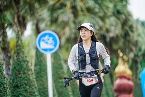 BIB: 104
                            <button type="button" onclick="openModal(22779946)" class="btn btn-primary btn-sm float-right btn-popup" data-toggle="modal" data-target=".modal-high-quality">
                        <i class="fas fa-shopping-cart"></i> Add to Cart
                    </button>
                                            <button type="button" onclick="isThisMe(22779946, true)" class="btn btn-success btn-sm float-right btn-popup btn-isme hidden" data-toggle="tooltip" data-placement="bottom" title="นี่คือรูปของคุณใช่ไหม คลิกที่นี่เพื่อเอาเข้าอัลบั้ม">
                        <i class="fas fa-plus"></i> Add to album
                    </button>
                    <button type="button" onclick="isThisMe(22779946, false)" class="btn btn-warning btn-sm float-right btn-popup btn-isnotme hidden">
                        <i class="fas fa-ban"></i> Remove from album
                    </button>