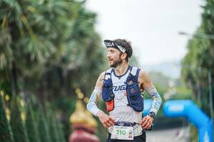 BIB: 210
                            <button type="button" onclick="openModal(22779806)" class="btn btn-primary btn-sm float-right btn-popup" data-toggle="modal" data-target=".modal-high-quality">
                        <i class="fas fa-shopping-cart"></i> Add to Cart
                    </button>
                                            <button type="button" onclick="isThisMe(22779806, true)" class="btn btn-success btn-sm float-right btn-popup btn-isme hidden" data-toggle="tooltip" data-placement="bottom" title="นี่คือรูปของคุณใช่ไหม คลิกที่นี่เพื่อเอาเข้าอัลบั้ม">
                        <i class="fas fa-plus"></i> Add to album
                    </button>
                    <button type="button" onclick="isThisMe(22779806, false)" class="btn btn-warning btn-sm float-right btn-popup btn-isnotme hidden">
                        <i class="fas fa-ban"></i> Remove from album
                    </button>