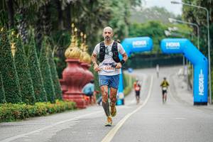 BIB: 5283, 
                            <button type="button" onclick="openModal(22776531)" class="btn btn-primary btn-sm float-right btn-popup" data-toggle="modal" data-target=".modal-high-quality">
                        <i class="fas fa-shopping-cart"></i> Add to Cart
                    </button>
                                            <button type="button" onclick="isThisMe(22776531, true)" class="btn btn-success btn-sm float-right btn-popup btn-isme hidden" data-toggle="tooltip" data-placement="bottom" title="นี่คือรูปของคุณใช่ไหม คลิกที่นี่เพื่อเอาเข้าอัลบั้ม">
                        <i class="fas fa-plus"></i> Add to album
                    </button>
                    <button type="button" onclick="isThisMe(22776531, false)" class="btn btn-warning btn-sm float-right btn-popup btn-isnotme hidden">
                        <i class="fas fa-ban"></i> Remove from album
                    </button>