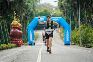 BIB: 3233
                            <button type="button" onclick="openModal(22776175)" class="btn btn-primary btn-sm float-right btn-popup" data-toggle="modal" data-target=".modal-high-quality">
                        <i class="fas fa-shopping-cart"></i> Add to Cart
                    </button>
                                            <button type="button" onclick="isThisMe(22776175, true)" class="btn btn-success btn-sm float-right btn-popup btn-isme hidden" data-toggle="tooltip" data-placement="bottom" title="นี่คือรูปของคุณใช่ไหม คลิกที่นี่เพื่อเอาเข้าอัลบั้ม">
                        <i class="fas fa-plus"></i> Add to album
                    </button>
                    <button type="button" onclick="isThisMe(22776175, false)" class="btn btn-warning btn-sm float-right btn-popup btn-isnotme hidden">
                        <i class="fas fa-ban"></i> Remove from album
                    </button>